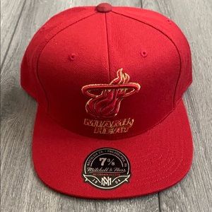 Mitchell & Ness Miami Heat Fitted Hat